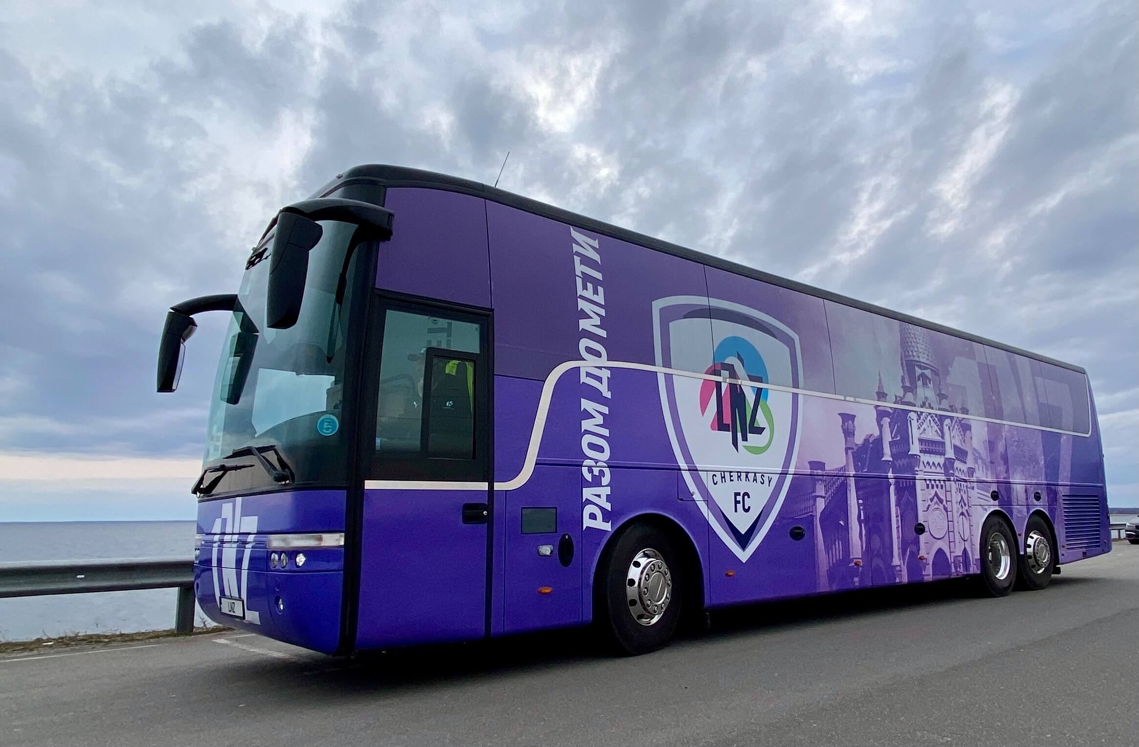 fk-lnz2_1_d72a3b81.jpg (258.62 Kb)